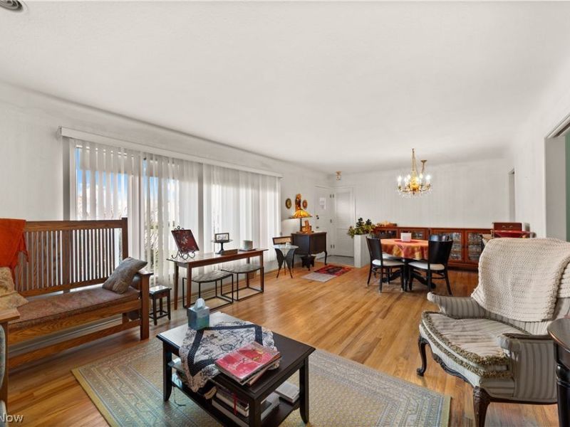 1730 Alcester Road, Mayfield Heights, OH 44124 Photo 5