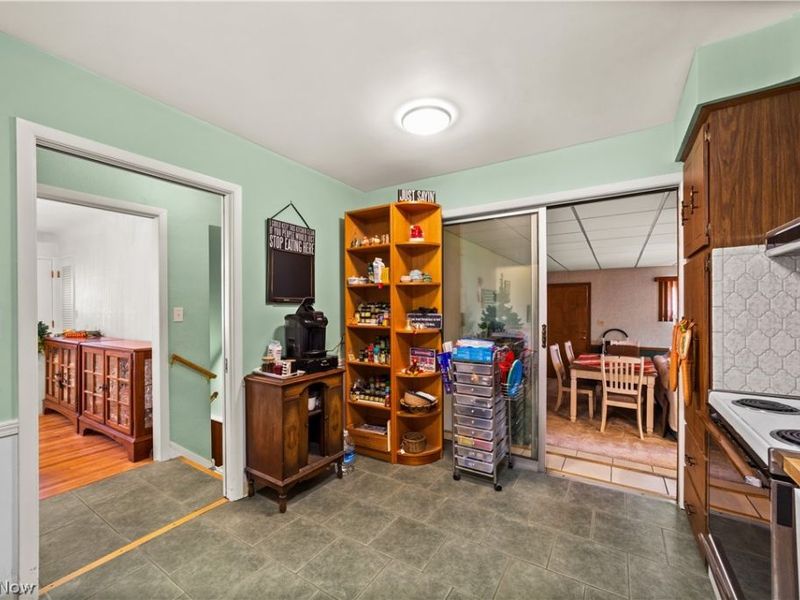 1730 Alcester Road, Mayfield Heights, OH 44124 Photo 9