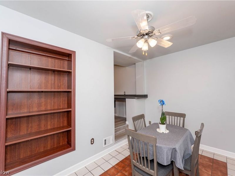 1309 Genesee Avenue, Mayfield Heights, OH 44124 Photo 11