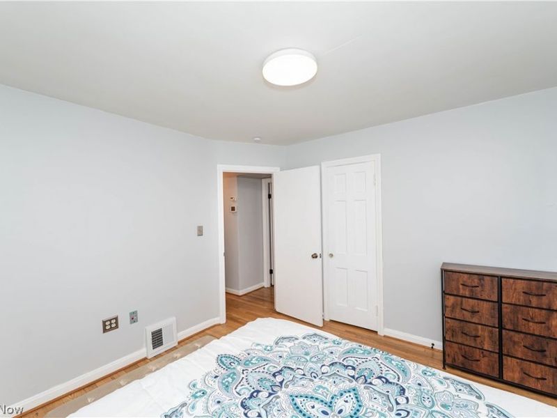 1309 Genesee Avenue, Mayfield Heights, OH 44124 Photo 21