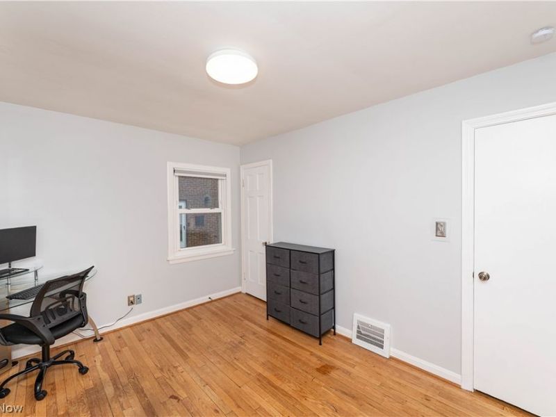 1309 Genesee Avenue, Mayfield Heights, OH 44124 Photo 24