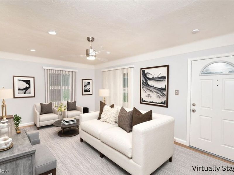 1309 Genesee Avenue, Mayfield Heights, OH 44124 Photo 4