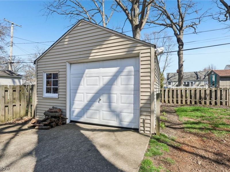 551 Oakmoor Avenue, Bay Village, OH 44140 Photo 14