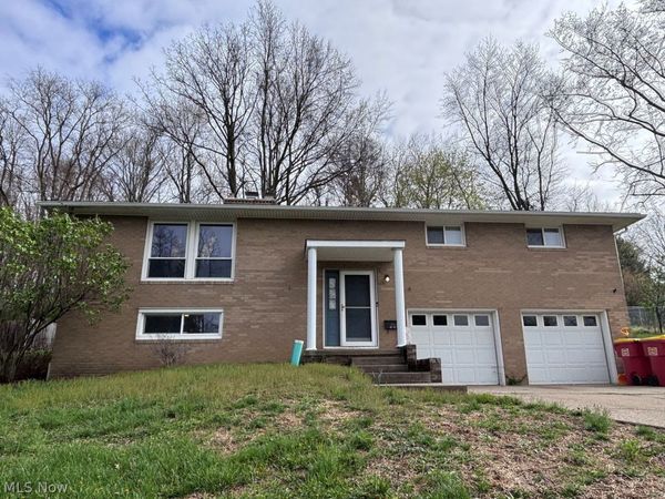 4961 18th Street NW, Canton, OH 44708