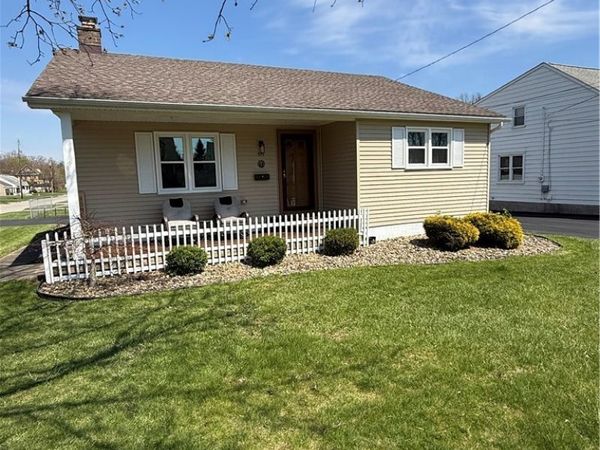 515 Lincoln Avenue, Struthers, OH 44471