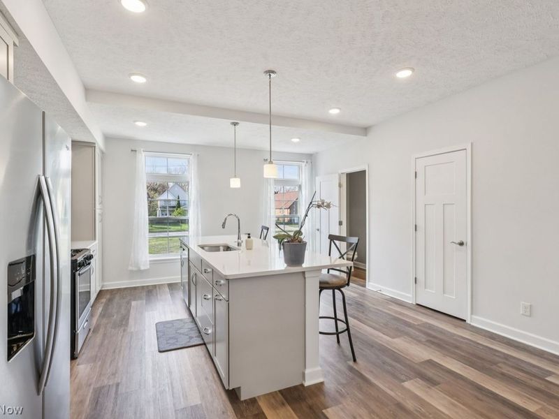 12021 Ashbury Avenue, Cleveland, OH 44106 Photo 22