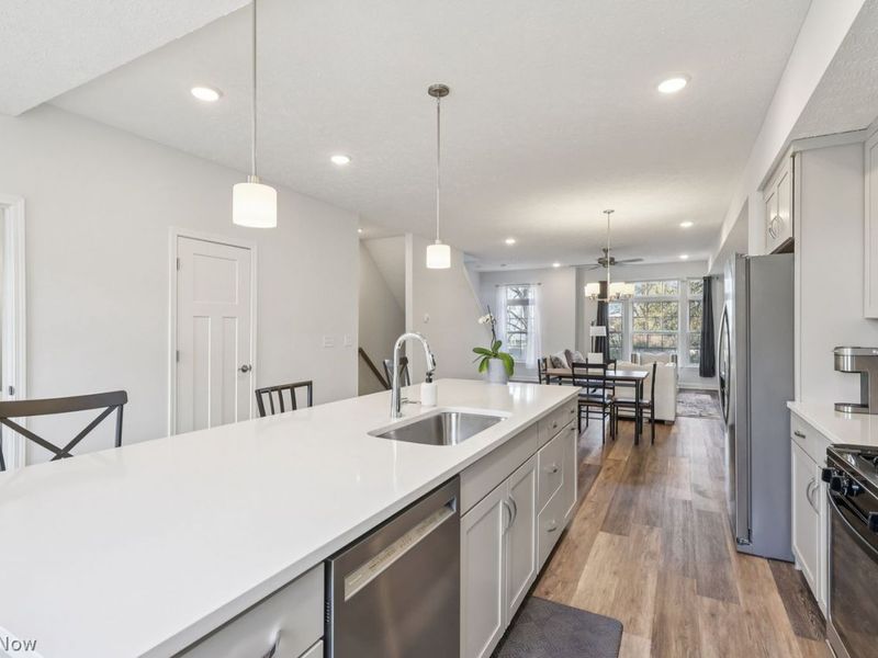 12021 Ashbury Avenue, Cleveland, OH 44106 Photo 23