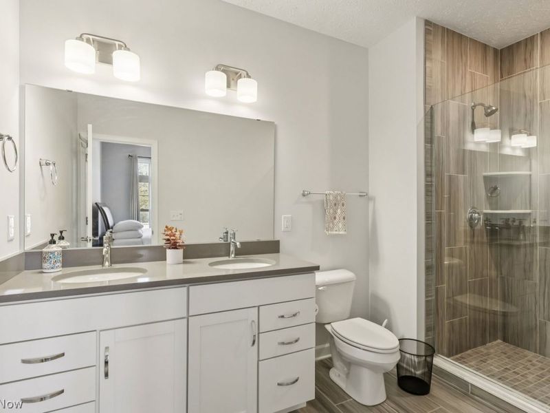 12021 Ashbury Avenue, Cleveland, OH 44106 Photo 27