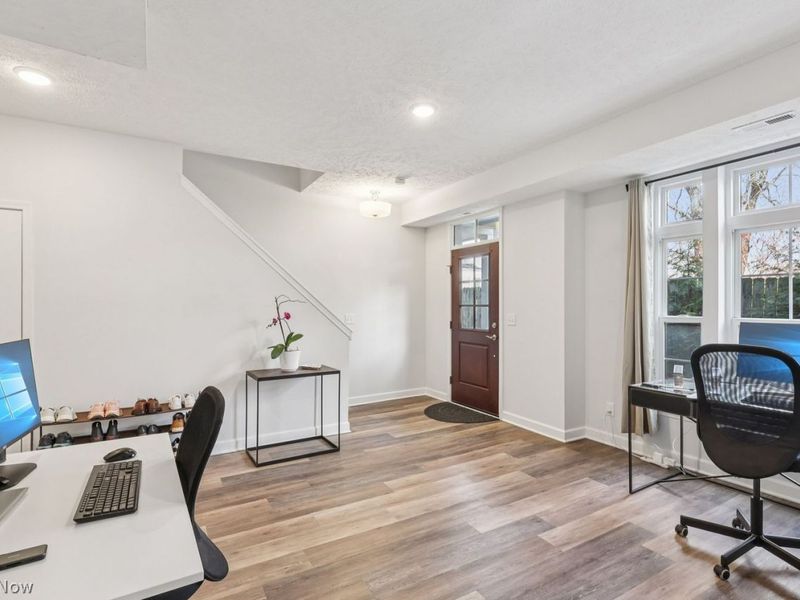 12021 Ashbury Avenue, Cleveland, OH 44106 Photo 9