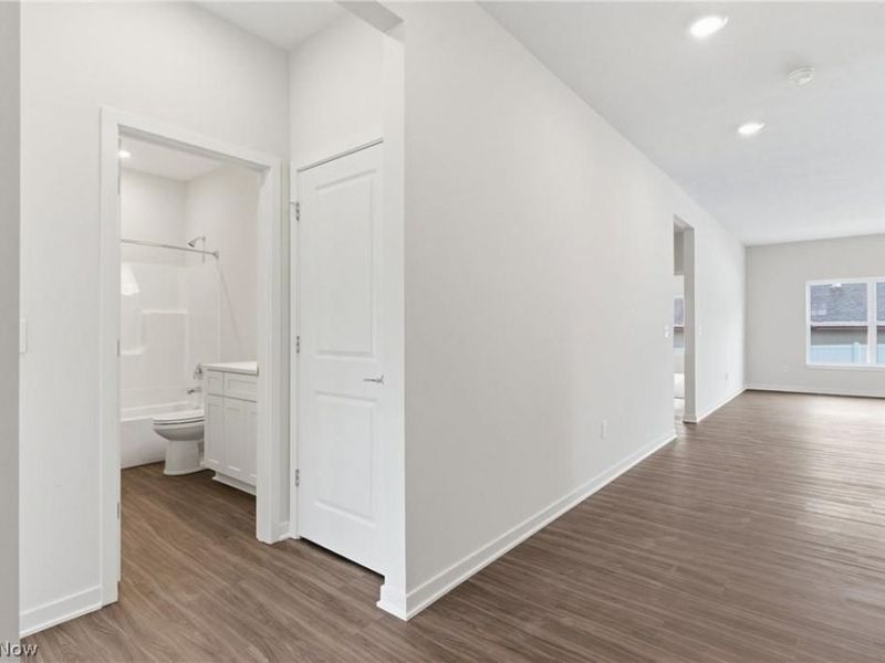 4347 Oak Ridge Trail, Brunswick, OH 44212 Photo 7