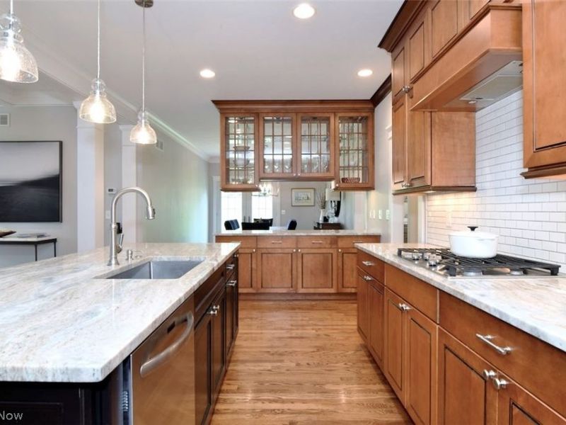 220 Falls Walk Way, Chagrin Falls, OH 44022 Photo 13