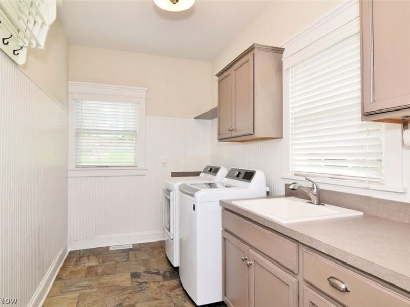 220 Falls Walk Way, Chagrin Falls, OH 44022 Photo 21