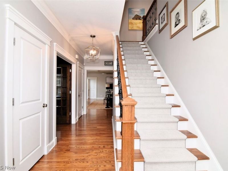 220 Falls Walk Way, Chagrin Falls, OH 44022 Photo 24