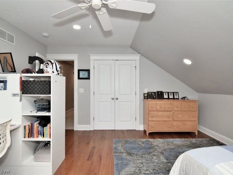 220 Falls Walk Way, Chagrin Falls, OH 44022 Photo 29