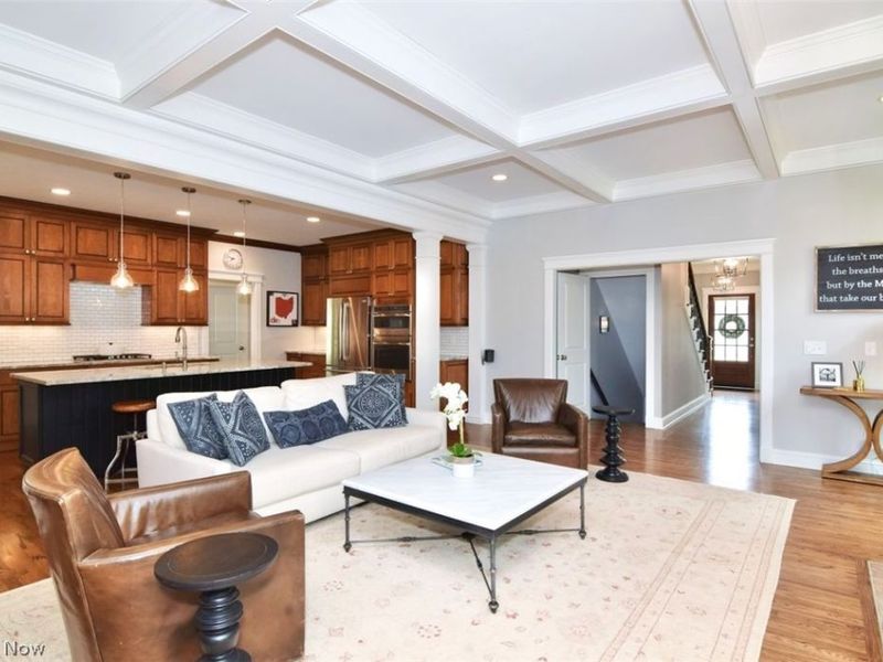 220 Falls Walk Way, Chagrin Falls, OH 44022 Photo 8