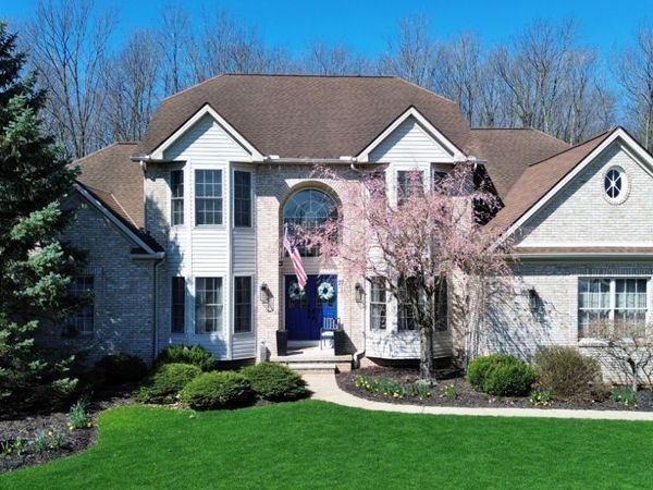 10292 Forestwood Lane, North Royalton, OH 44133