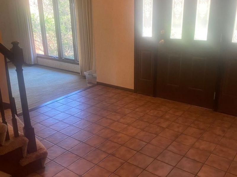 9376 Knights Way, Brecksville, OH 44141 Photo 10