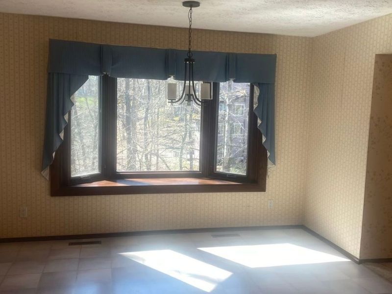 9376 Knights Way, Brecksville, OH 44141 Photo 18