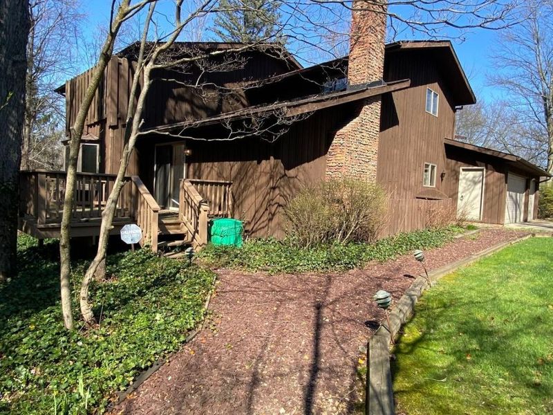 9376 Knights Way, Brecksville, OH 44141 Photo 7