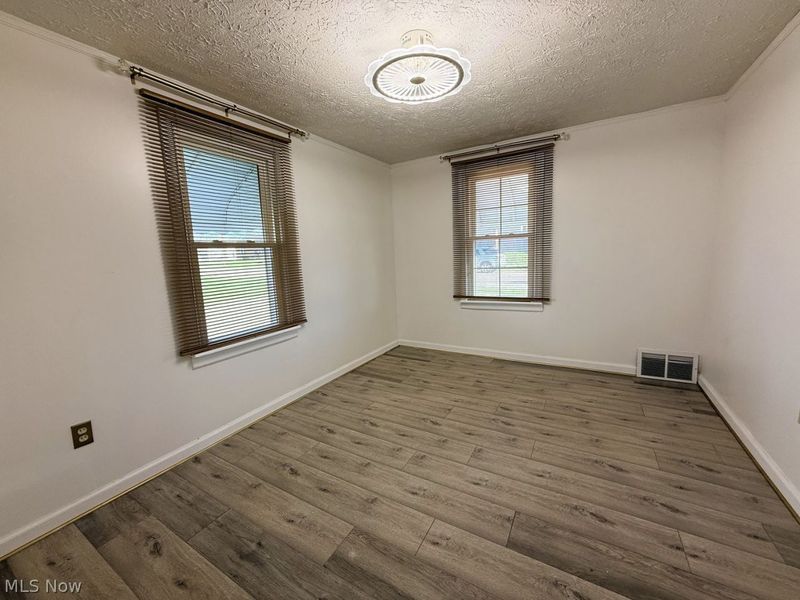 513 Franklin Avenue, Barberton, OH 44203 Photo 13