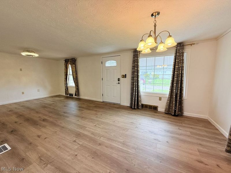 513 Franklin Avenue, Barberton, OH 44203 Photo 9