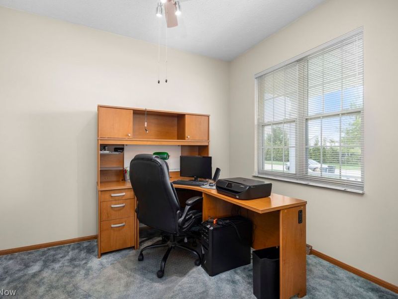 7310 Valeside Lane, Olmsted Township, OH 44138 Photo 16