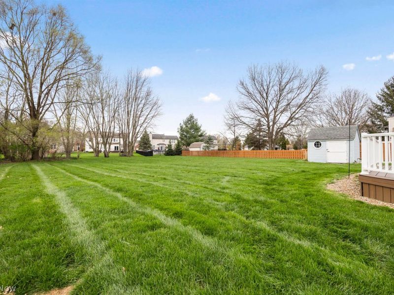 7310 Valeside Lane, Olmsted Township, OH 44138 Photo 42