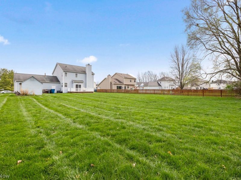 7310 Valeside Lane, Olmsted Township, OH 44138 Photo 43