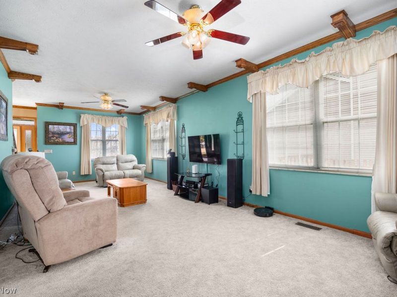 7310 Valeside Lane, Olmsted Township, OH 44138 Photo 5