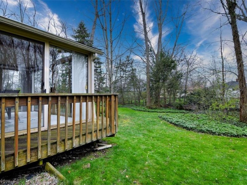 6470 Woodhawk Drive, Mayfield Heights, OH 44124 Photo 35