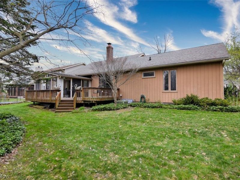 6470 Woodhawk Drive, Mayfield Heights, OH 44124 Photo 39