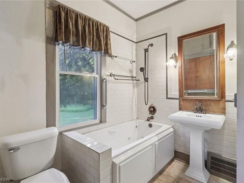 10571 Mayfield Road, Chesterland, OH 44026 Photo 13