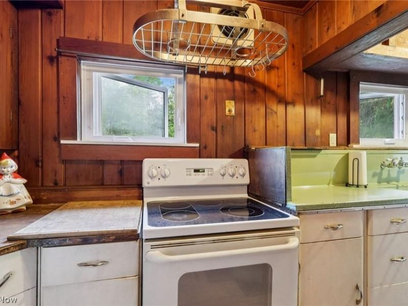 10571 Mayfield Road, Chesterland, OH 44026 Photo 9