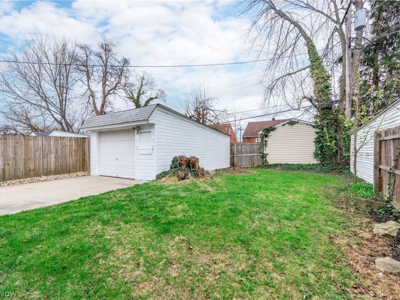 4483 W 168 Street, Cleveland, OH 44135 Photo 18