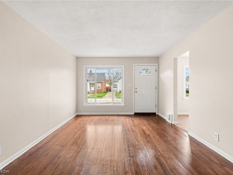 4483 W 168 Street, Cleveland, OH 44135 Photo 3