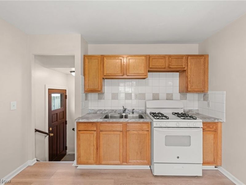 4483 W 168 Street, Cleveland, OH 44135 Photo 7