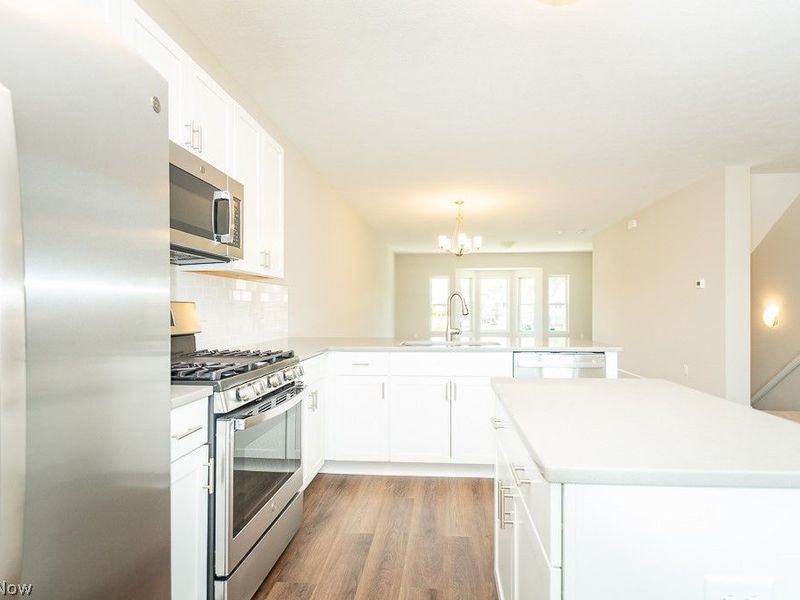 27 Ashbourne Drive, Westlake, OH 44145 Photo 10