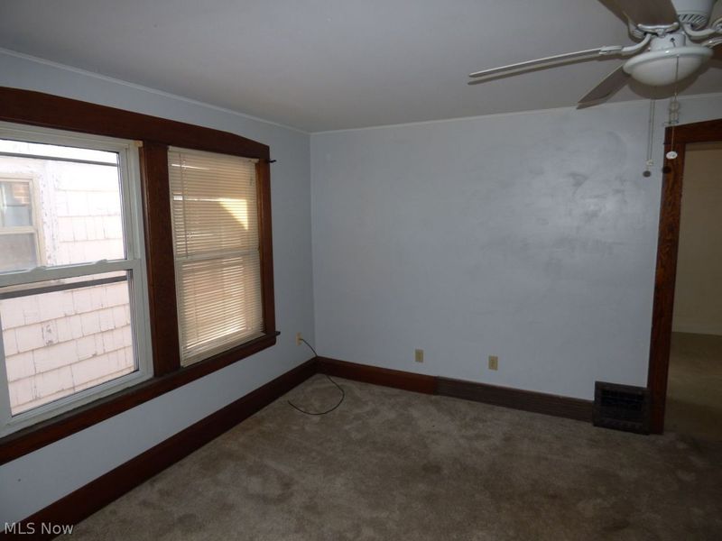 52- 54 N Brockway Avenue, Youngstown, OH 44509 Photo 5