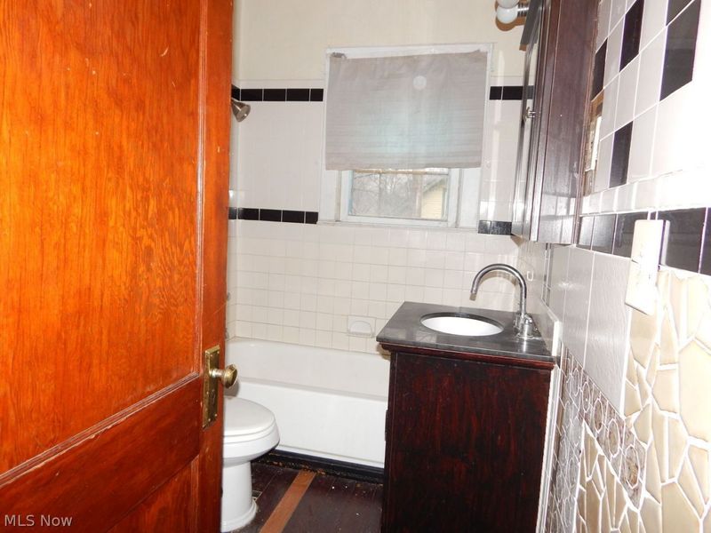 1126 E 147th Street, Cleveland, OH 44110 Photo 15