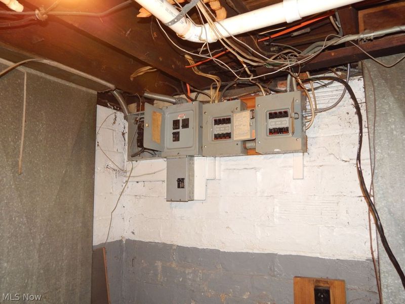 1126 E 147th Street, Cleveland, OH 44110 Photo 28