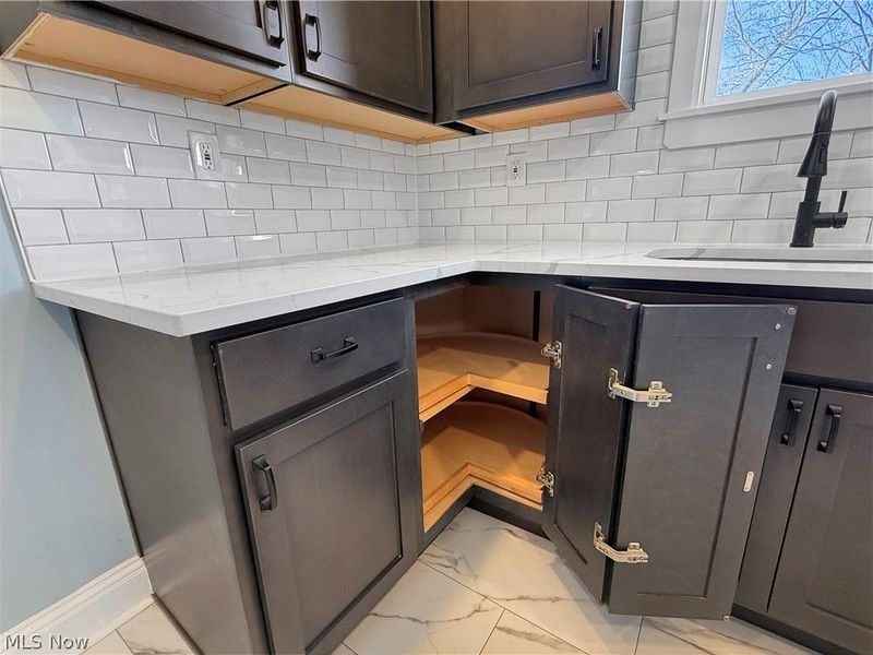 16905 Biltmore Avenue, Cleveland, OH 44128 Photo 28