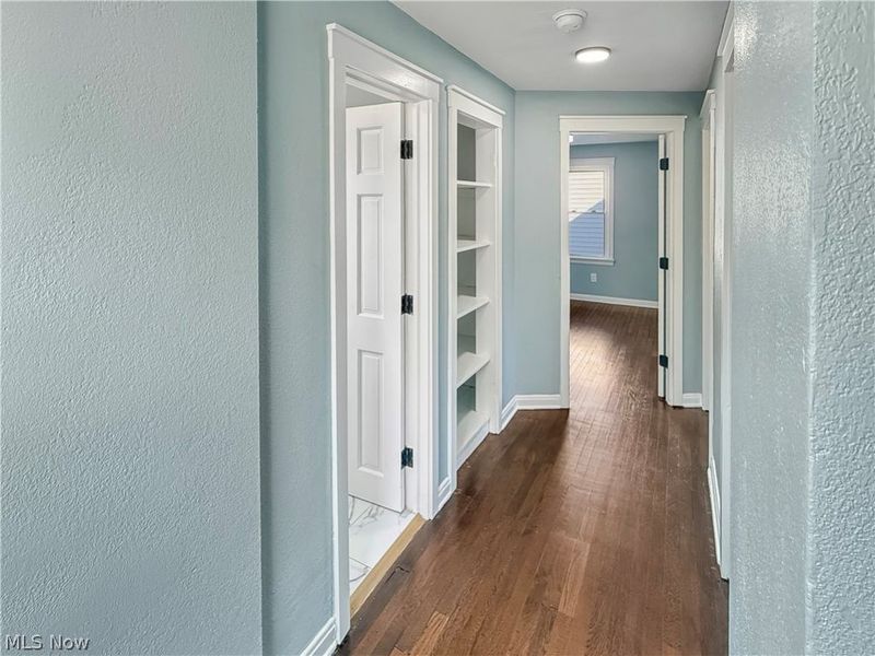 16905 Biltmore Avenue, Cleveland, OH 44128 Photo 31