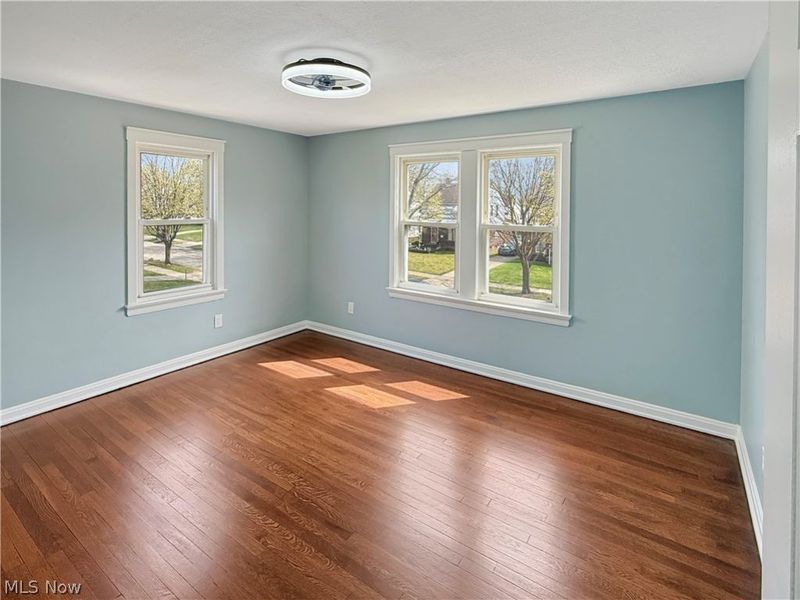 16905 Biltmore Avenue, Cleveland, OH 44128 Photo 38