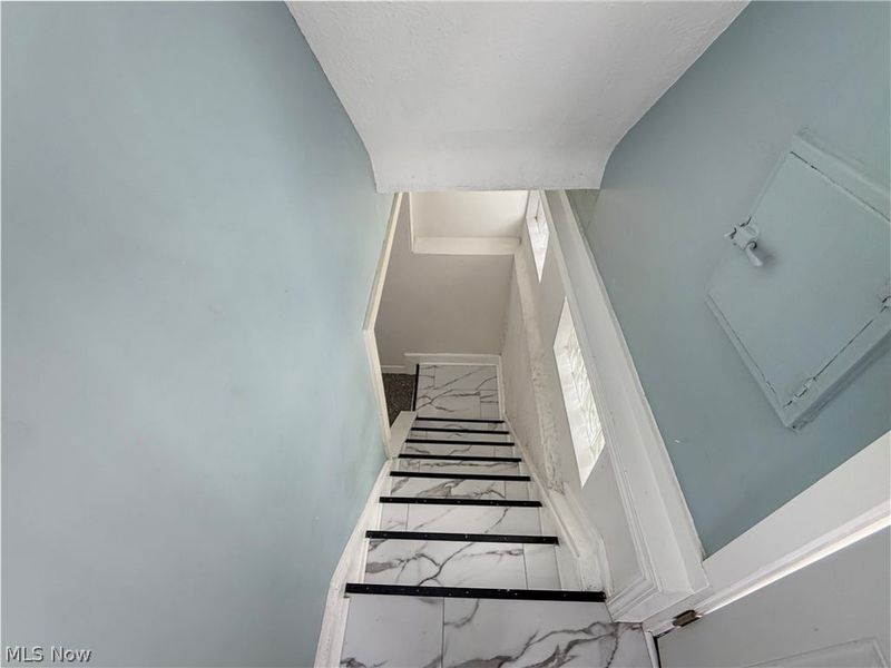 16905 Biltmore Avenue, Cleveland, OH 44128 Photo 43