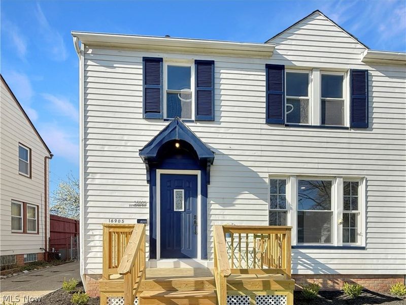 16905 Biltmore Avenue, Cleveland, OH 44128 Photo 6