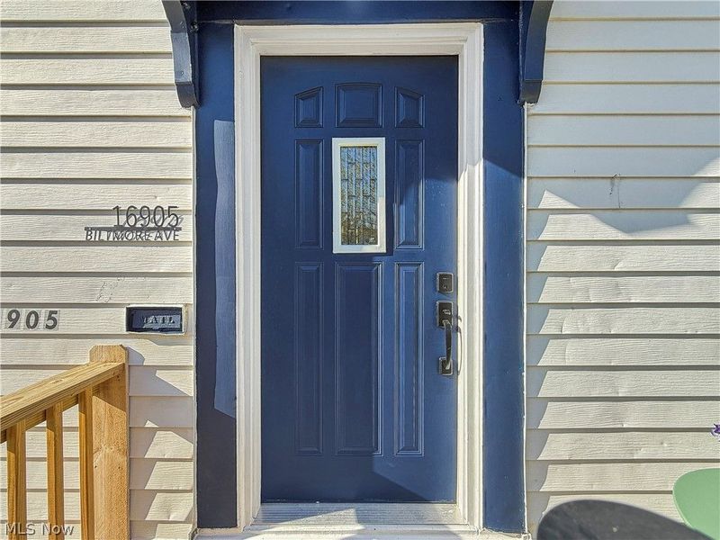 16905 Biltmore Avenue, Cleveland, OH 44128 Photo 8