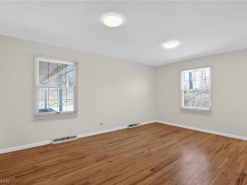 3050 State Road, Cuyahoga Falls, OH 44223 Photo 9