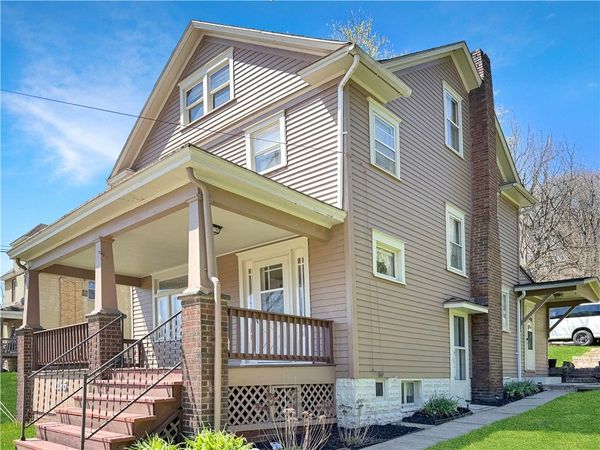 1135 N Liberty St, New Castle, PA 16102