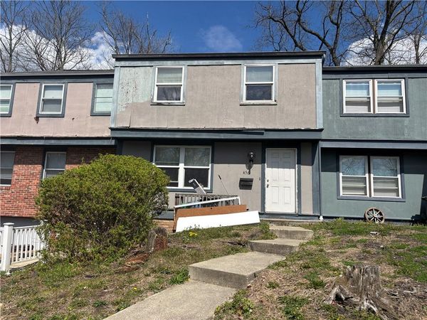 456 Hunting Creek Rd , Canonsburg, PA 15317