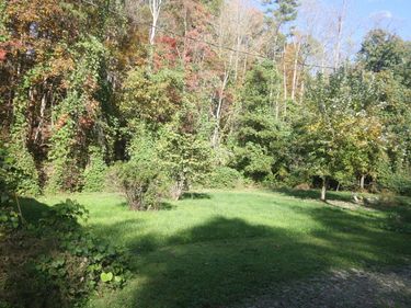 135 Kentucky 3445, McKee, KY 40447